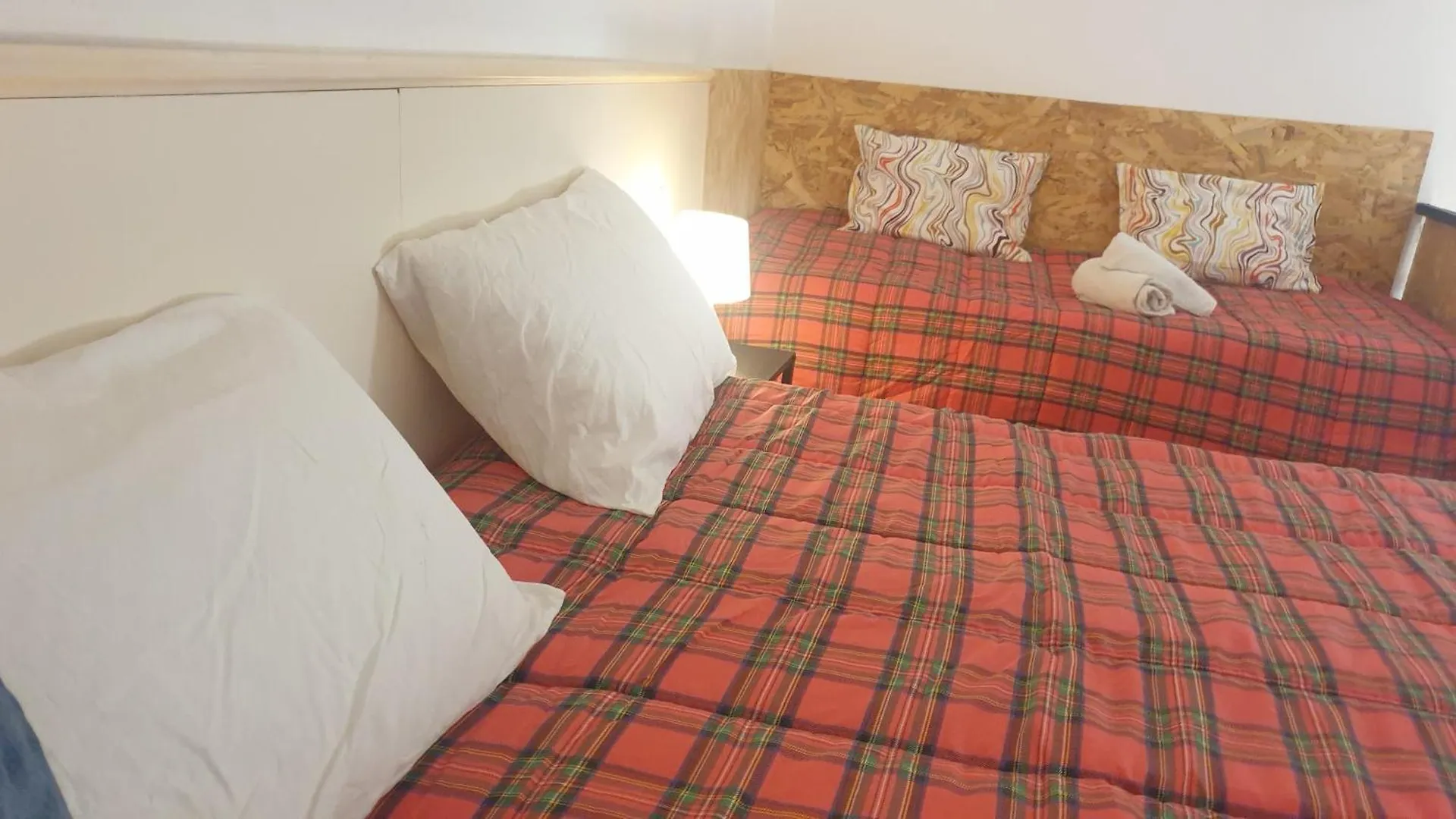 Home Hostel Catania